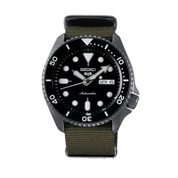 Seiko 5 Sports SKX Automatico Uomo 42,5 mm Acciaio PVD Nero Quadrante Nero Lunetta Girevole Unidirezionale Vetro Hardlex Giorno e Data Cinturino Silicone Nero 100 m Ref. SRPD65K4
