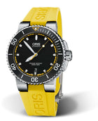 Oris Aquis Date Uomo 43 mm Acciaio Quadrante Nero Lunetta Ceramica Vetro Zaffiro Calibro 733-1 Automatico Cinturino Caucciù Giallo Data 30 ATM Swiss Made Ref. 01 733 7653 4127-07 4 26 33EB