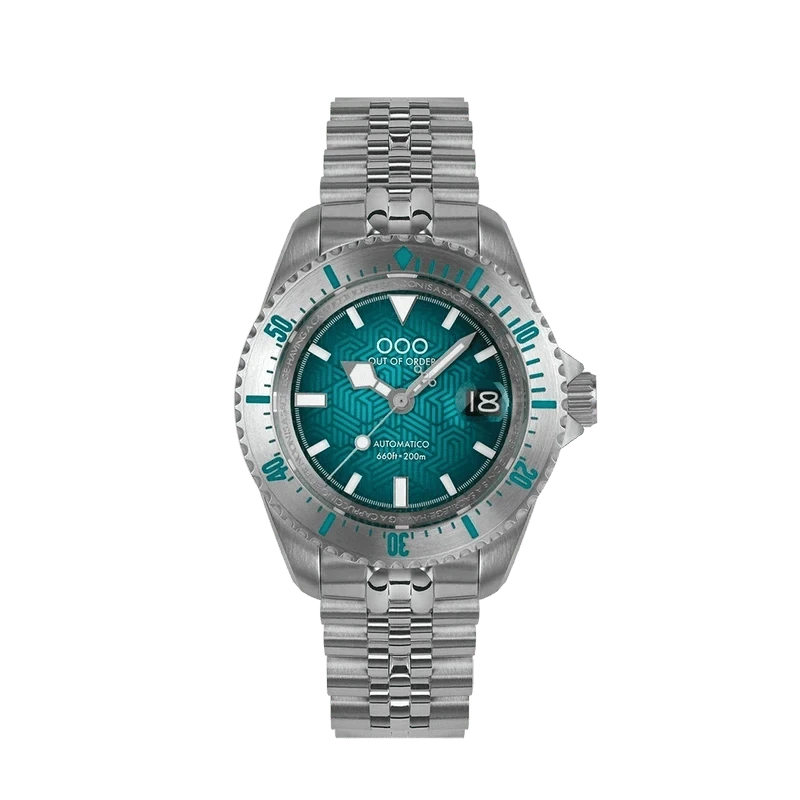 Orologio subacqueo d’acciaio con quadrante verde acqua e bracciale in maglia metallica
