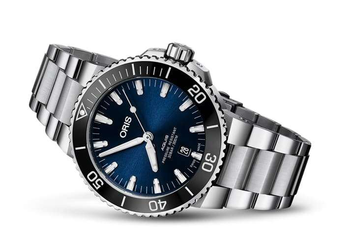 Oris Aquis Date Uomo 43,5 mm Acciaio Quadrante Verde Soleil Lunetta Ceramica Verde Vetro Zaffiro Calibro 733 Automatico Bracciale Acciaio Data 30 ATM Swiss Made Ref. 01 733 7730 4157-07 8 24 05PEB Oasi Watch