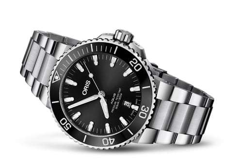 Oris Aquis Date Uomo 43,5 mm Acciaio Quadrante Verde Soleil Lunetta Ceramica Verde Vetro Zaffiro Calibro 733 Automatico Bracciale Acciaio Data 30 ATM Swiss Made Ref. 01 733 7730 4157-07 8 24 05PEB Oasi Watch