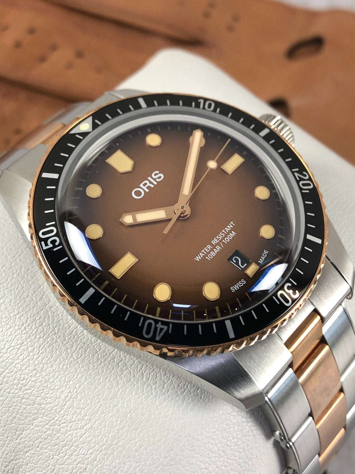 Oris Divers Sixty-Five Date 40mm Acciaio e Bronzo Quadrante Marrone Automatico – 01 733 7707 4356-07 8 20 17 Oasi Watch