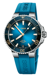 Orologio subacqueo Oris Aquis con cinturino blu e quadrante blu frontale
