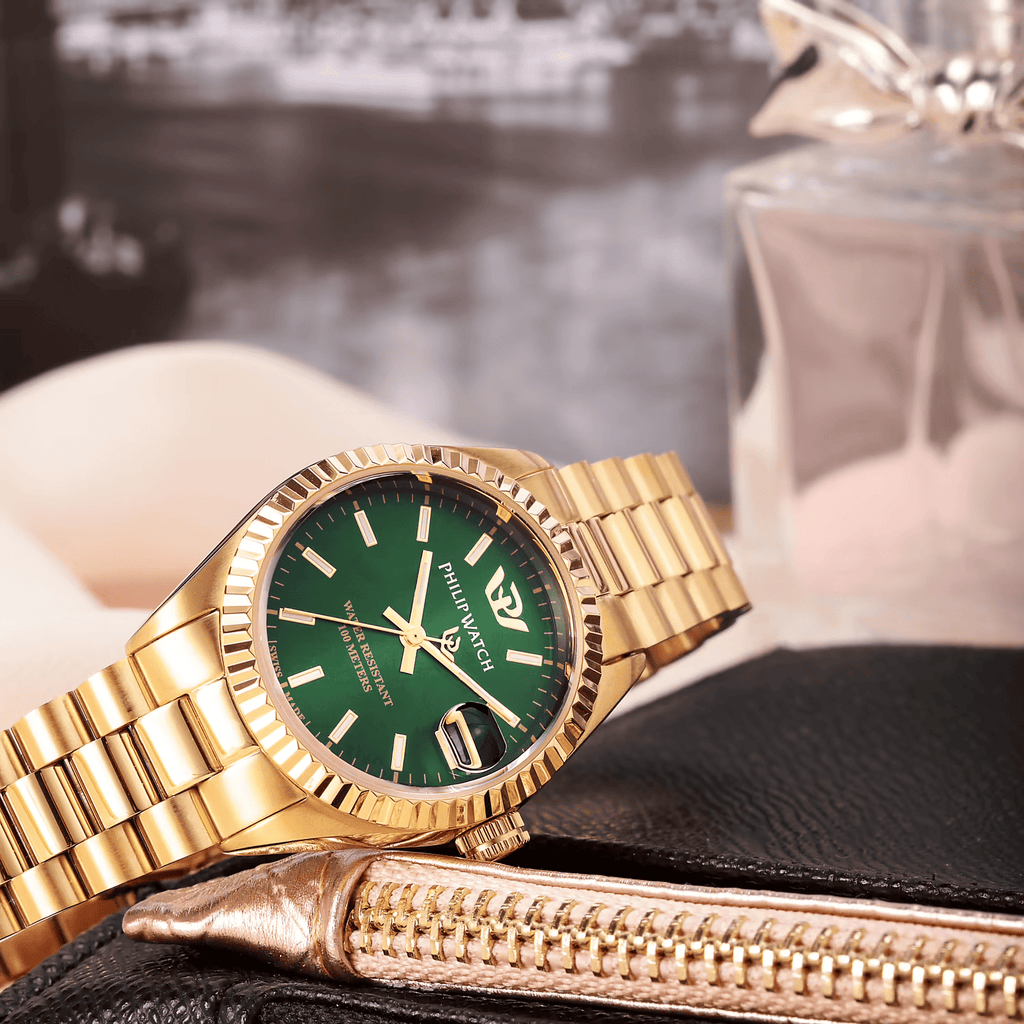 Orologio Philip Watch Donna con quadrante verde e cassa oro, vista ravvicinata