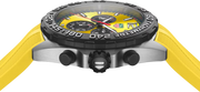 Orologio cronografo TAG Heuer: cassa in acciaio, pulsanti neri, cinturino giallo