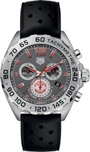 Orologio cronografo TAG Heuer con quadrante grigio e cinturino in caucciù nero.