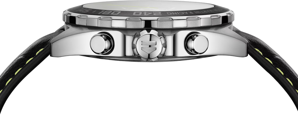 Orologio TAG Heuer cronografo: cassa in acciaio con pulsanti e corona