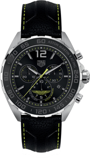 Orologio cronografo TAG Heuer con quadrante nero, cassa acciaio e cinturino pelle nera, dettagli verdi