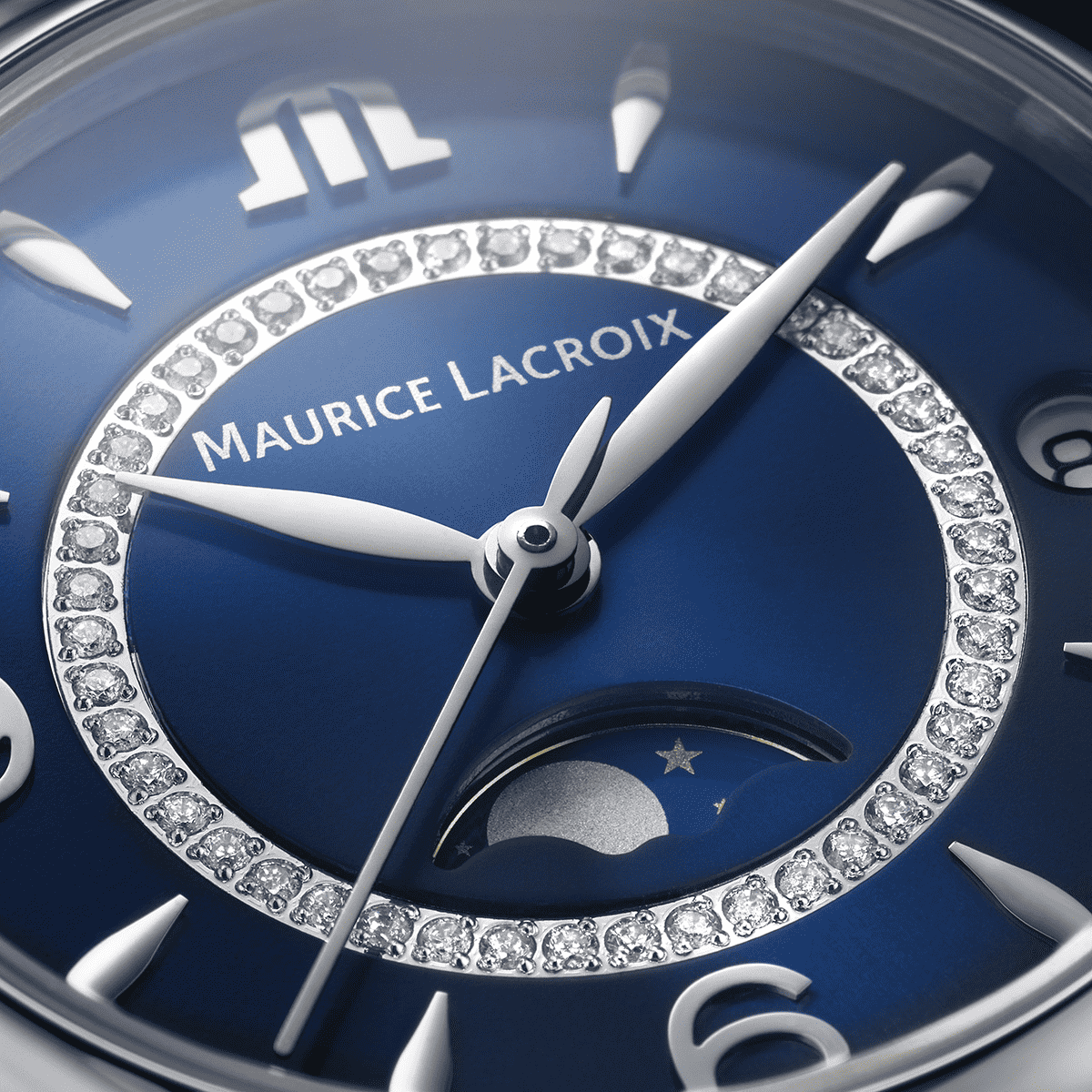 Maurice Lacroix Fiaba Moonphase Donna 32 mm Acciaio Quadrante Blu Soleil 46 Diamanti Fasi Lunari Vetro Zaffiro Quarzo Swiss Made Bracciale Acciaio Data 3 ATM Ref. FA1084-SS002-420-1 Oasi Watch