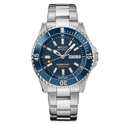 Orologio automatico MIDO con quadrante blu, lunetta girevole e bracciale in acciaio