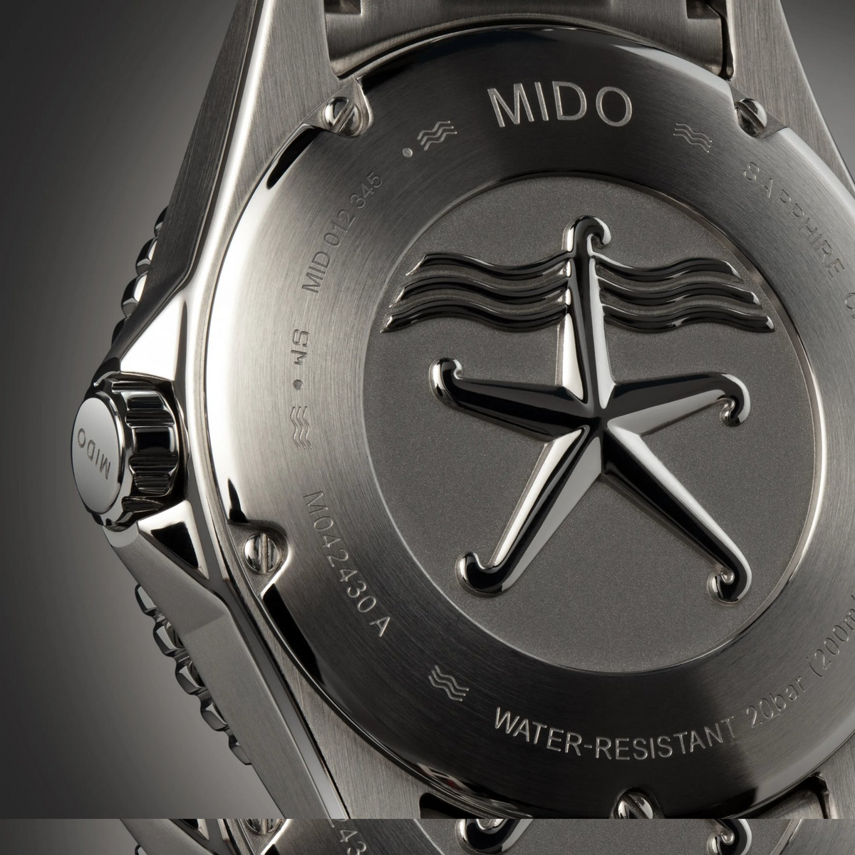 MIDO Ocean Star 200C Automatico Uomo 42,5 mm Acciaio 316L Quadrante Verde Lunetta Ceramica Verde Vetro Zaffiro Day-Date Caliber 80 Bracciale Acciaio 200 m Swiss Made Ref. M042.430.11.091.00 Oasi Watch