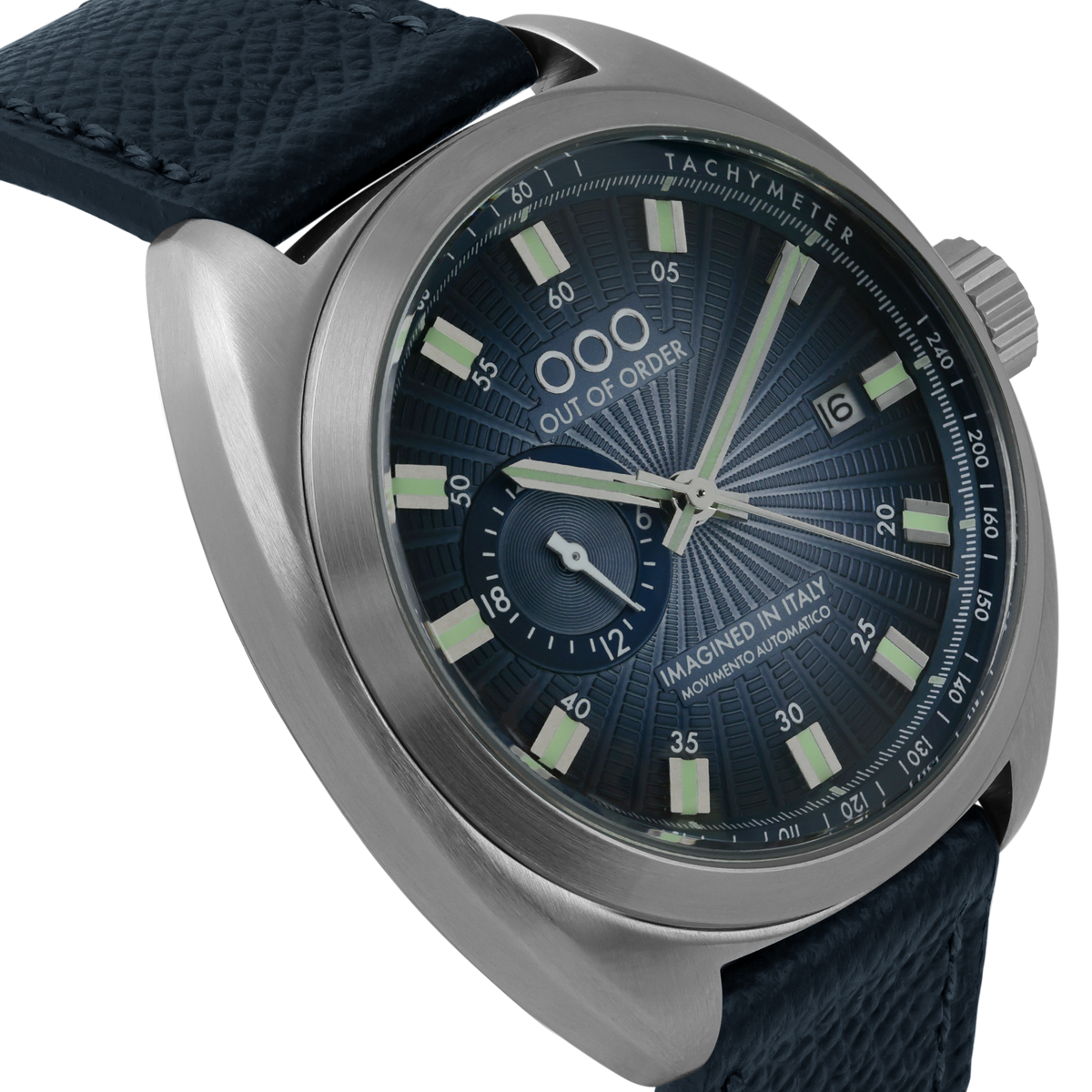Orologio da polso con quadrante blu e cinturino in pelle scura, cassa d’acciaio