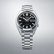 Orologio Seiko 5 Sports automatico con quadrante nero, calendario giorno/data e cinturino acciaio