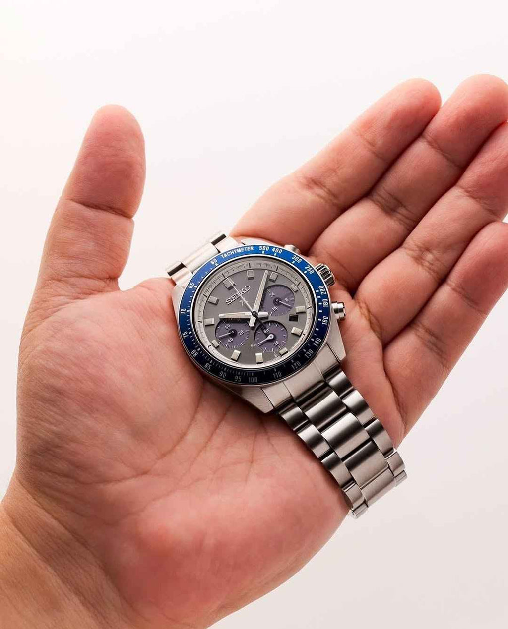 Orologio Seiko cronografo Prospex con bracciale in acciaio, quadrante grigio e lunetta blu
