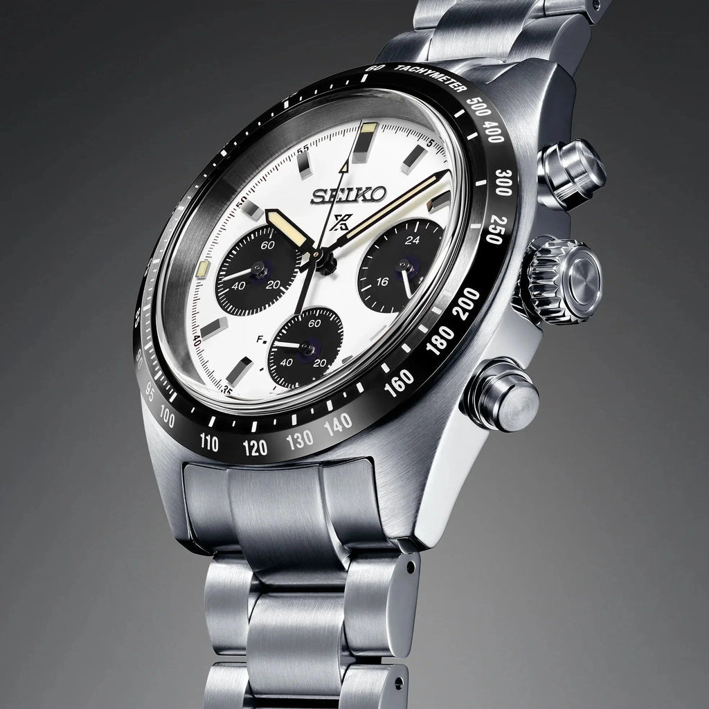 Orologio Seiko cronografo con quadrante panda nero-bianco e indici luminosi