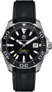 Orologio subacqueo TAG Heuer Aquaracer con quadrante nero e cinturino in caucciù