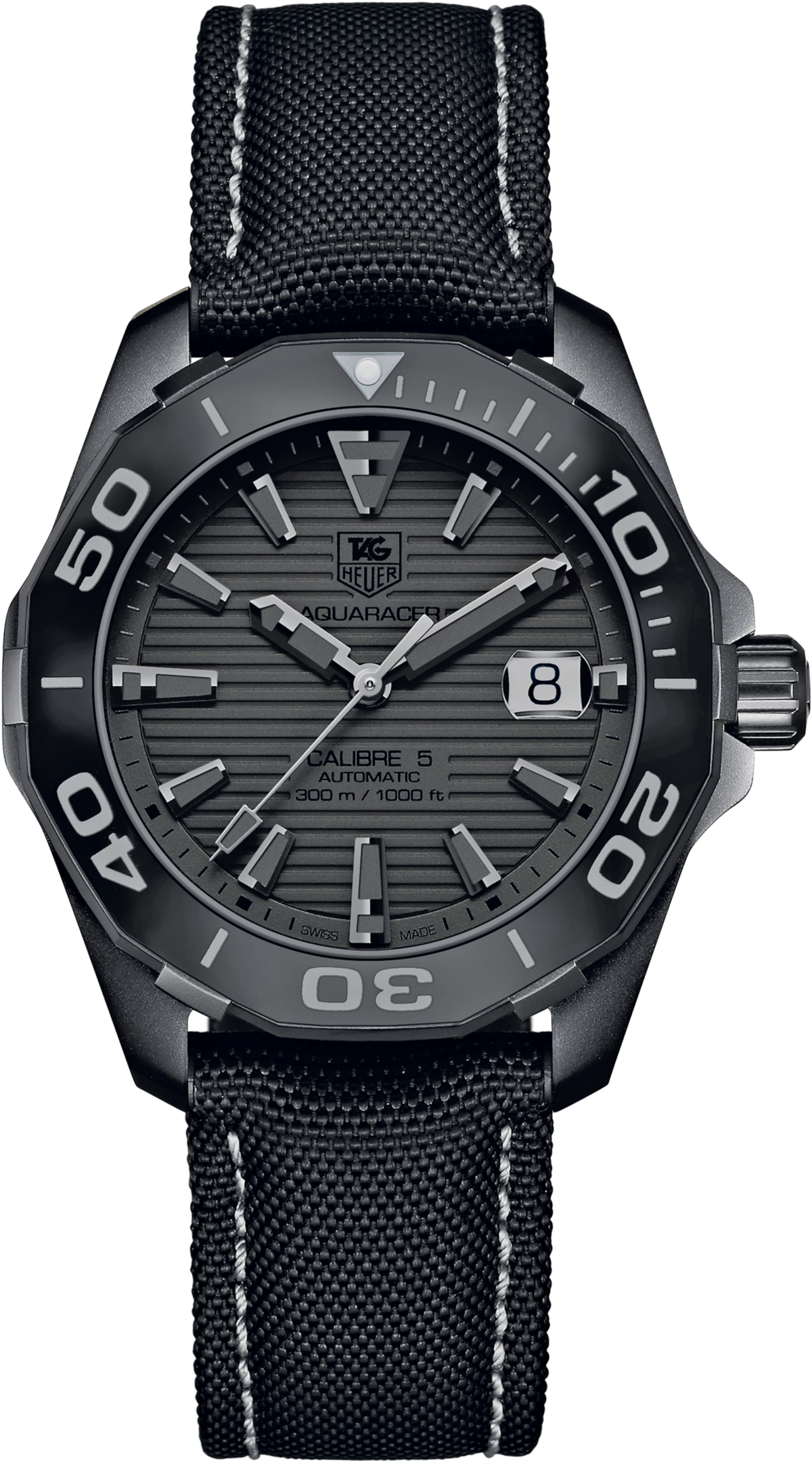 Orologio subacqueo TAG Heuer con quadrante nero e cinturino nylon nero intrecciato