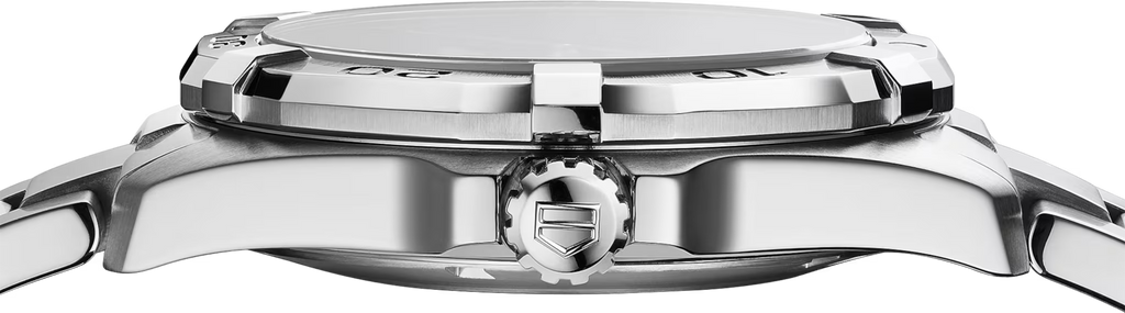 Orologio TAG Heuer Aquaracer in acciaio, vista laterale con corona e cassa