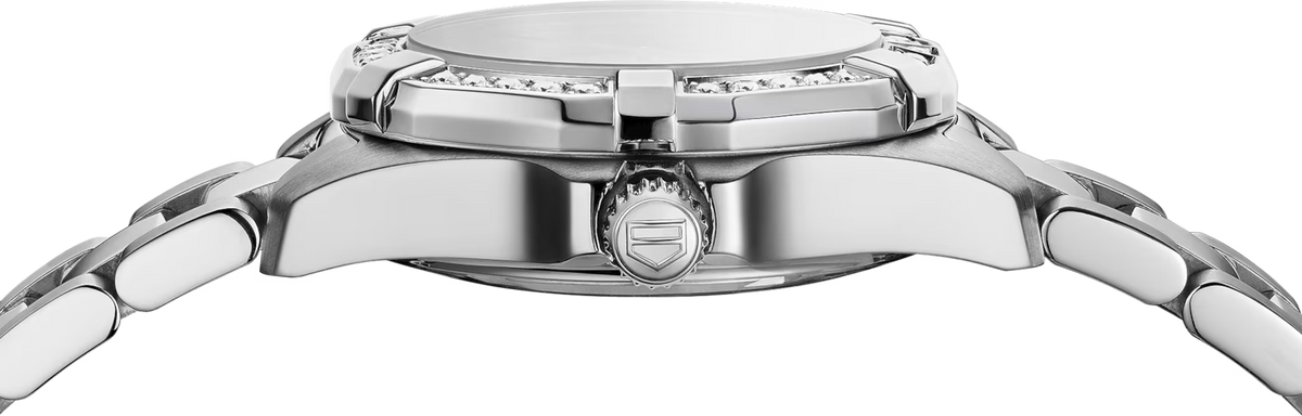 Orologio TAG Heuer Aquaracer in acciaio, profilo cassa con corona e pulsante