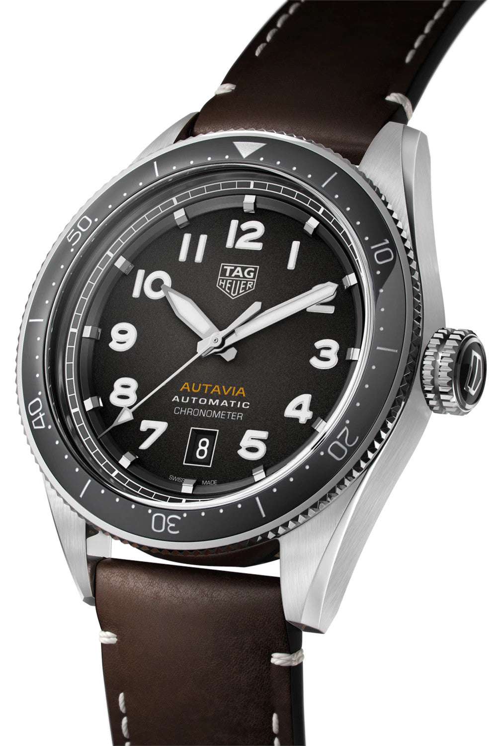 Orologio TAG Heuer con quadrante nero, lunetta girevole e cinturino in pelle marrone