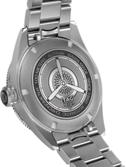 Orologio TAG Heuer Autavia con fondello in acciaio e incisione “Autavia”
