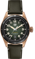 TAG Heuer Autavia Uomo 42 mm Bronzo Quadrante Verde Fumé Kaki Lunetta Girevole Bidirezionale in Ceramica Nera Vetro Zaffiro Calibre 5 COSC Automatico Cinturino Pelle Kaki 10 ATM Swiss Made Ref. WBE5190.FC8268
