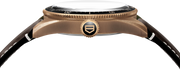 Orologio TAG Heuer in bronzo: profilo cassa con cinturino in pelle marrone