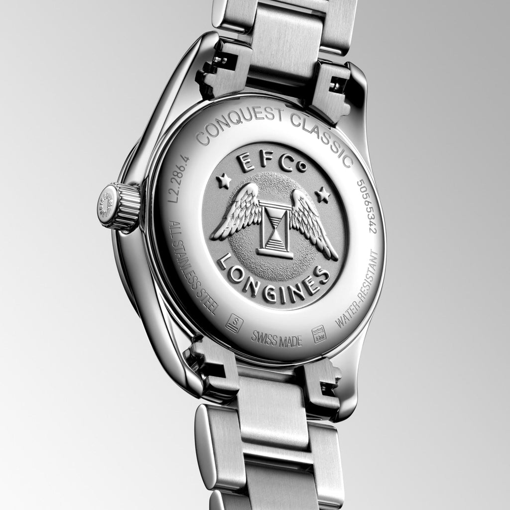 Orologio Longines Conquest Classic 29mm in acciaio con quadrante madreperla e cinturino maglie