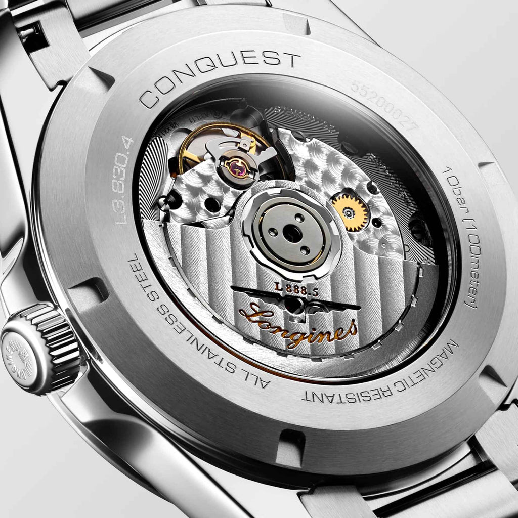 Orologio Conquest automatico, fondello a vista con meccanismo e scritta Longines