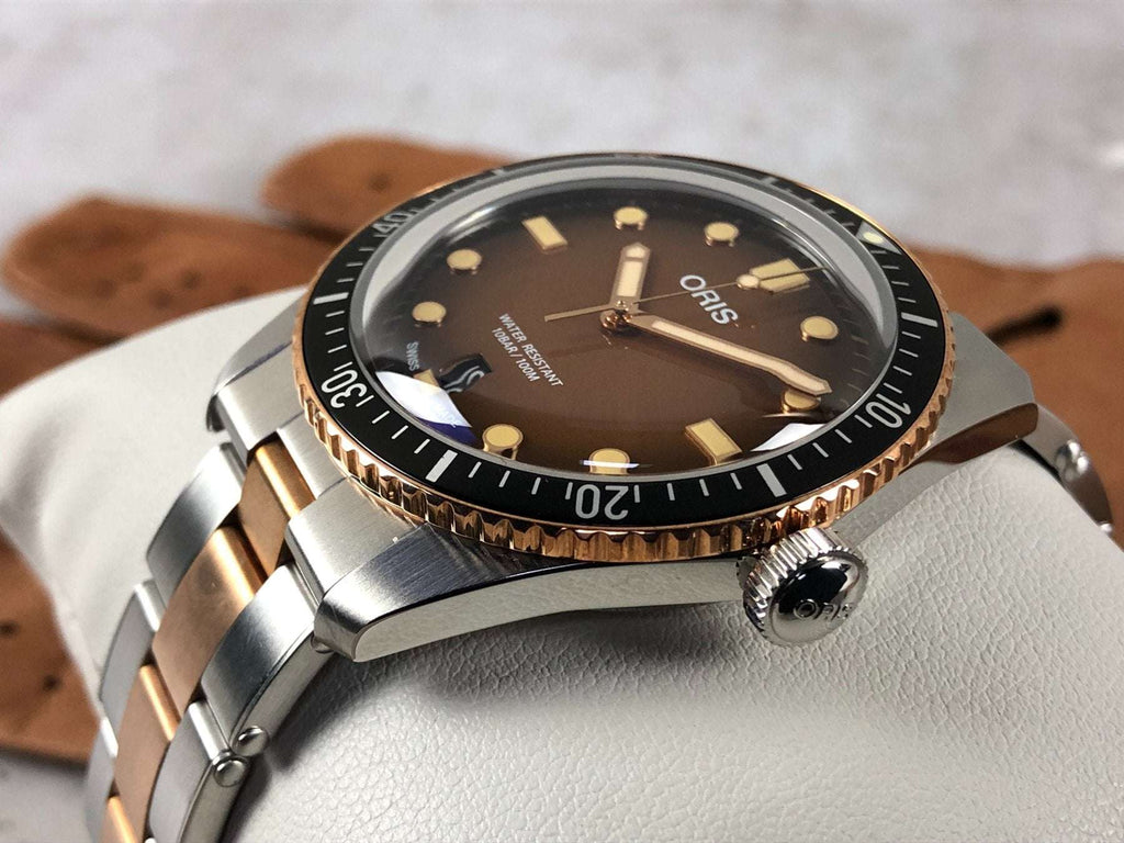 Oris Divers Sixty-Five Date 40mm Acciaio e Bronzo Quadrante Marrone Automatico – 01 733 7707 4356-07 8 20 17 Oasi Watch