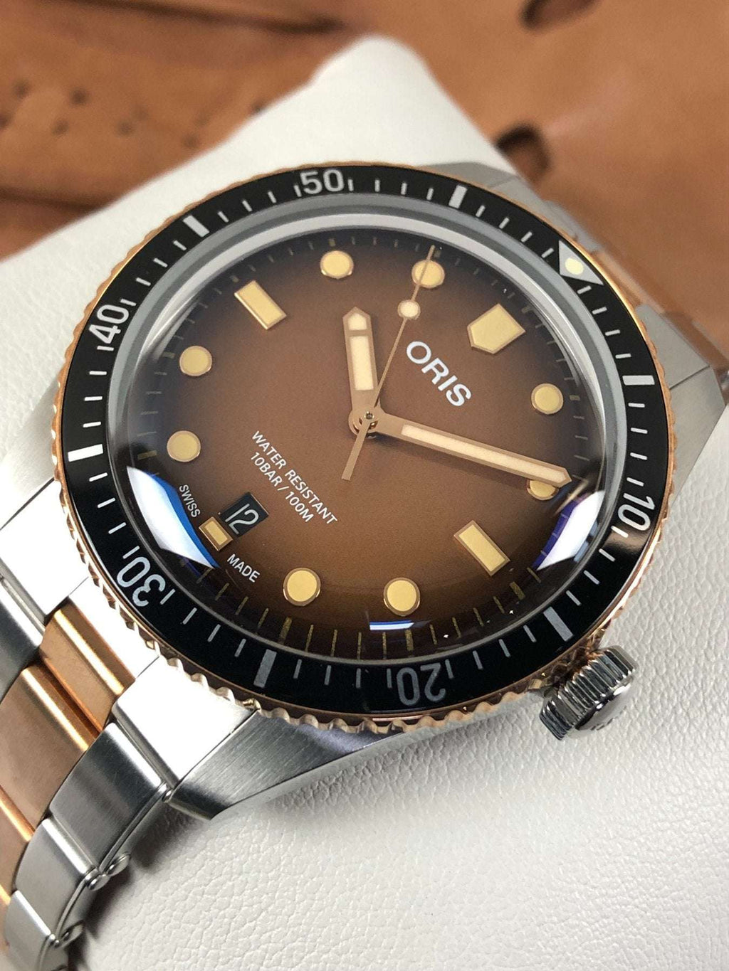 Oris Divers Sixty-Five Date 40mm Acciaio e Bronzo Quadrante Marrone Automatico – 01 733 7707 4356-07 8 20 17 Oasi Watch