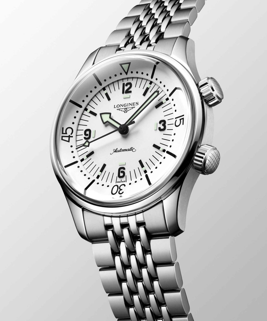 Orologio Longines Legend Diver 38mm con quadrante bianco e cassa in acciaio