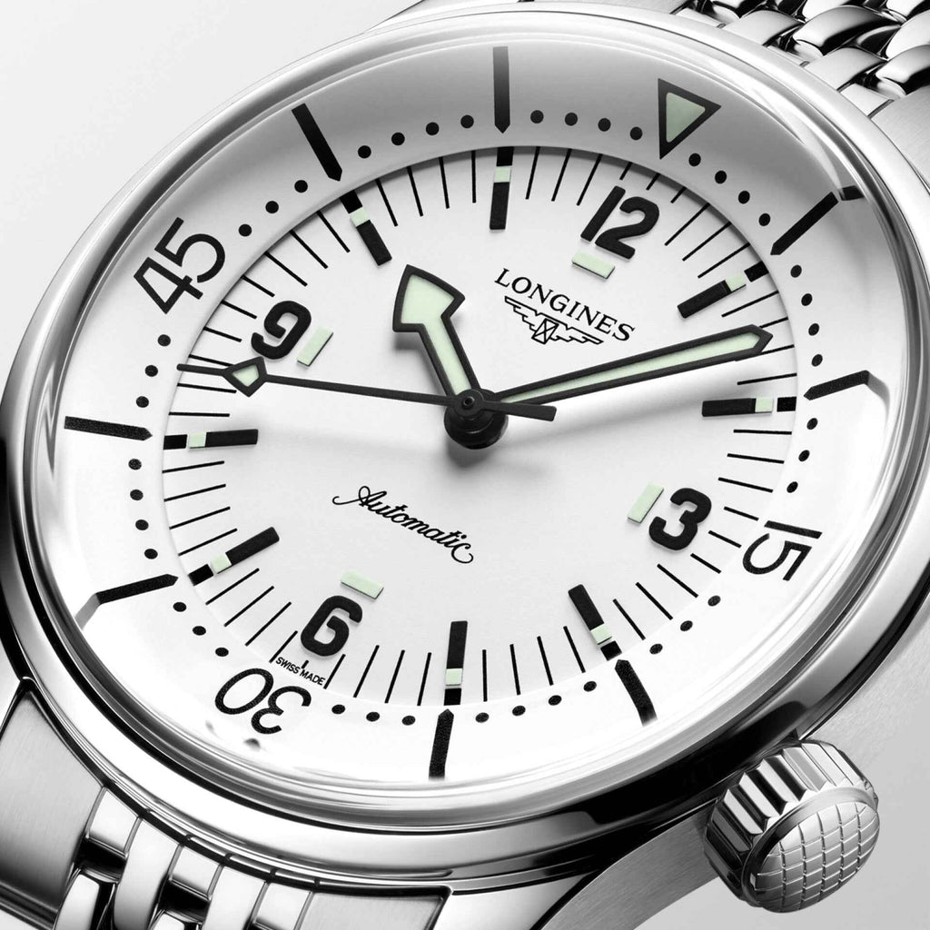 Orologio Longines Legend Diver 38mm con quadrante bianco e indici verdi luminescenti