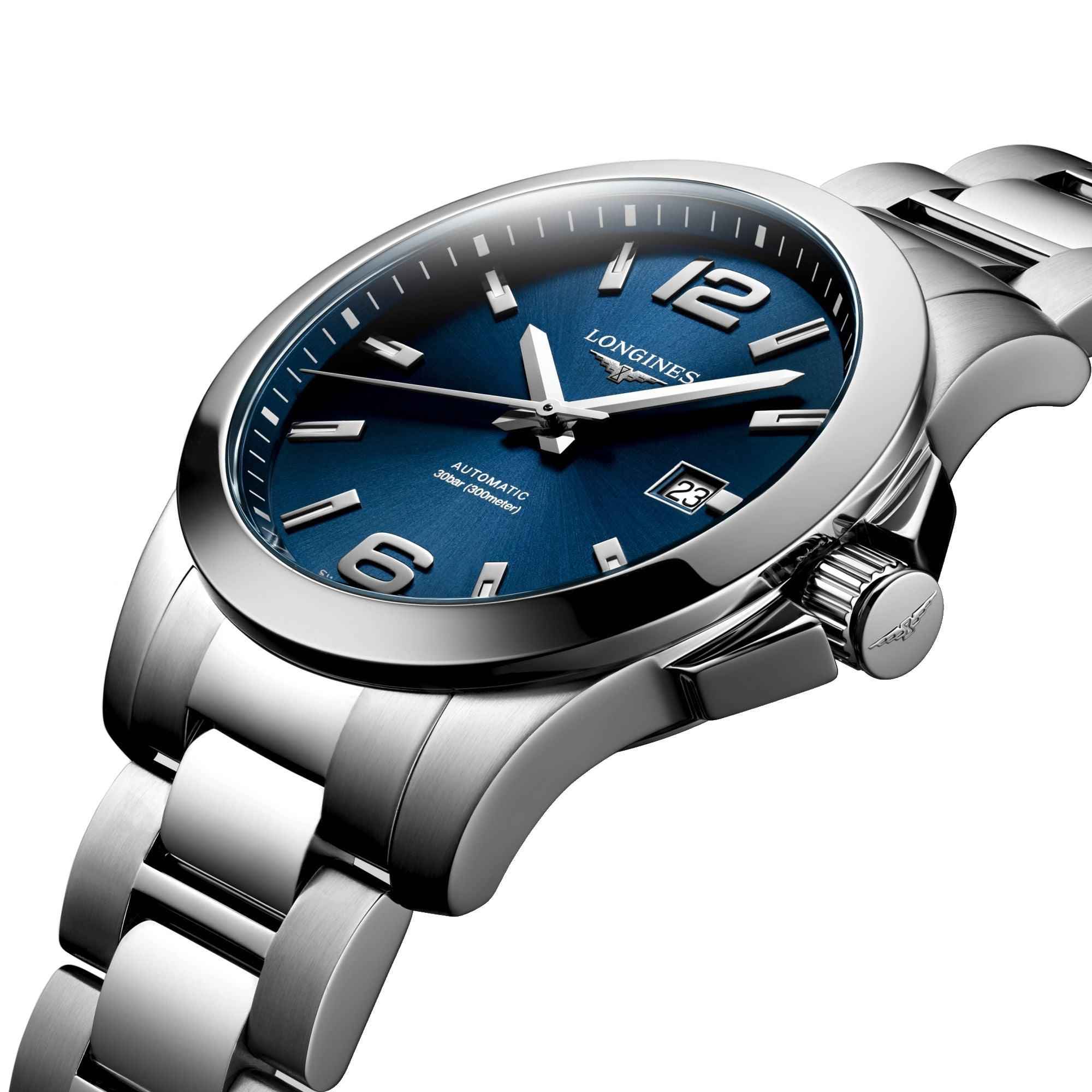 Orologio Longines Conquest 41 mm acciaio, quadrante blu, datario 23, vista laterale