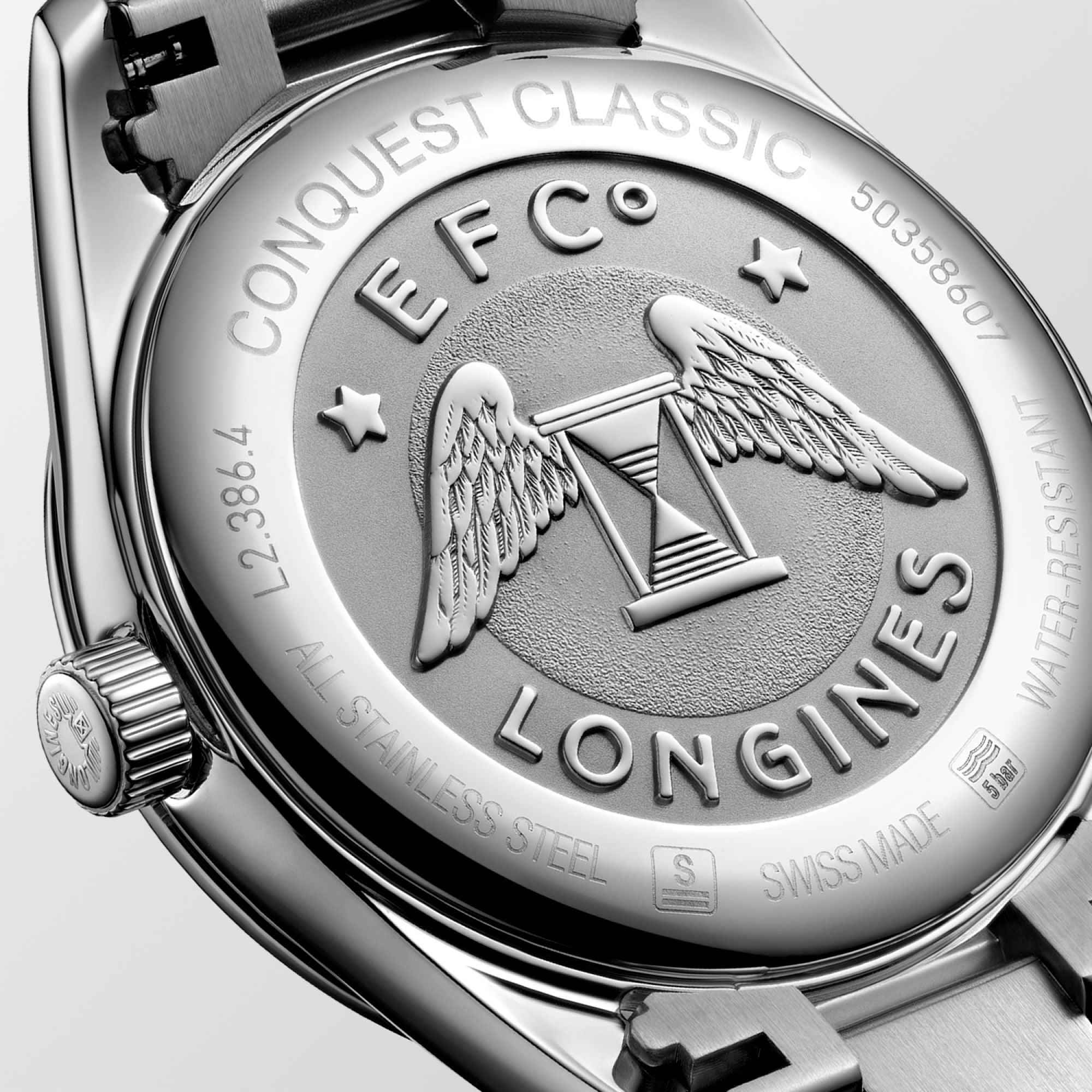 Fondello dell’orologio in acciaio con incisioni Longines e scritte Swiss Made