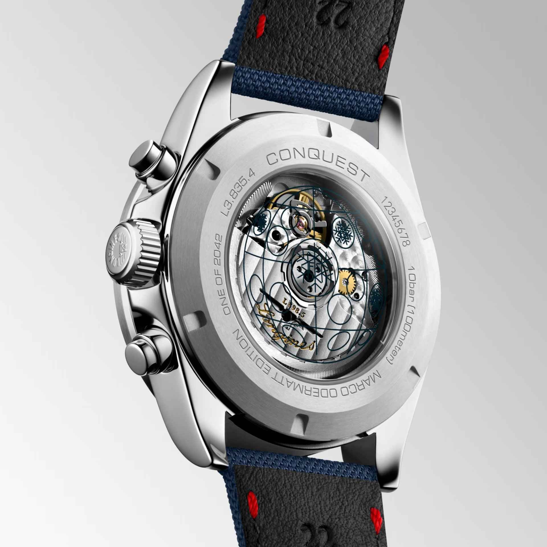 Orologio Longines Conquest Automatic con fondello a vista e cinturino blu