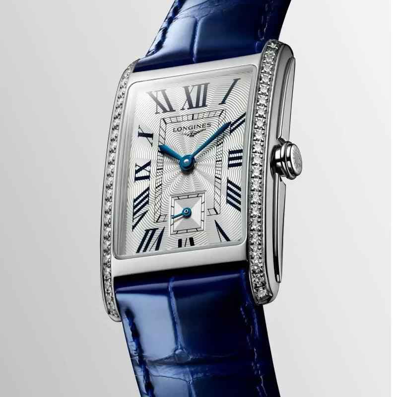 Orologio Longines DolceVita con ghiera brillanti e corona laterale, cinturino blu