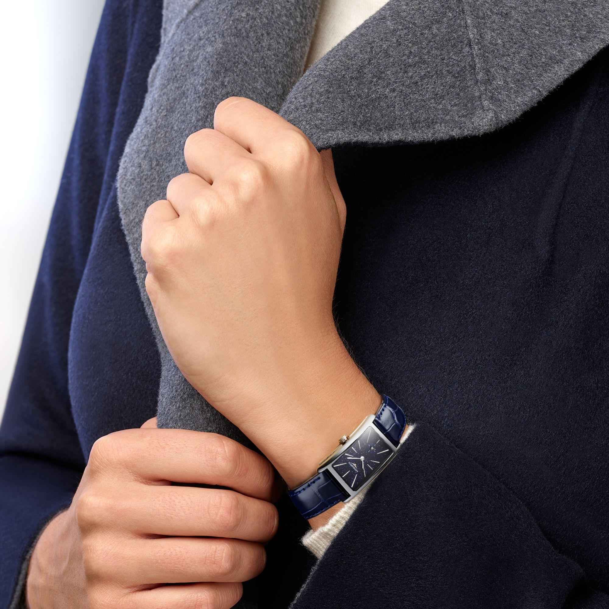 Orologio al polso Longines DolceVita con cassa in acciaio e cinturino blu
