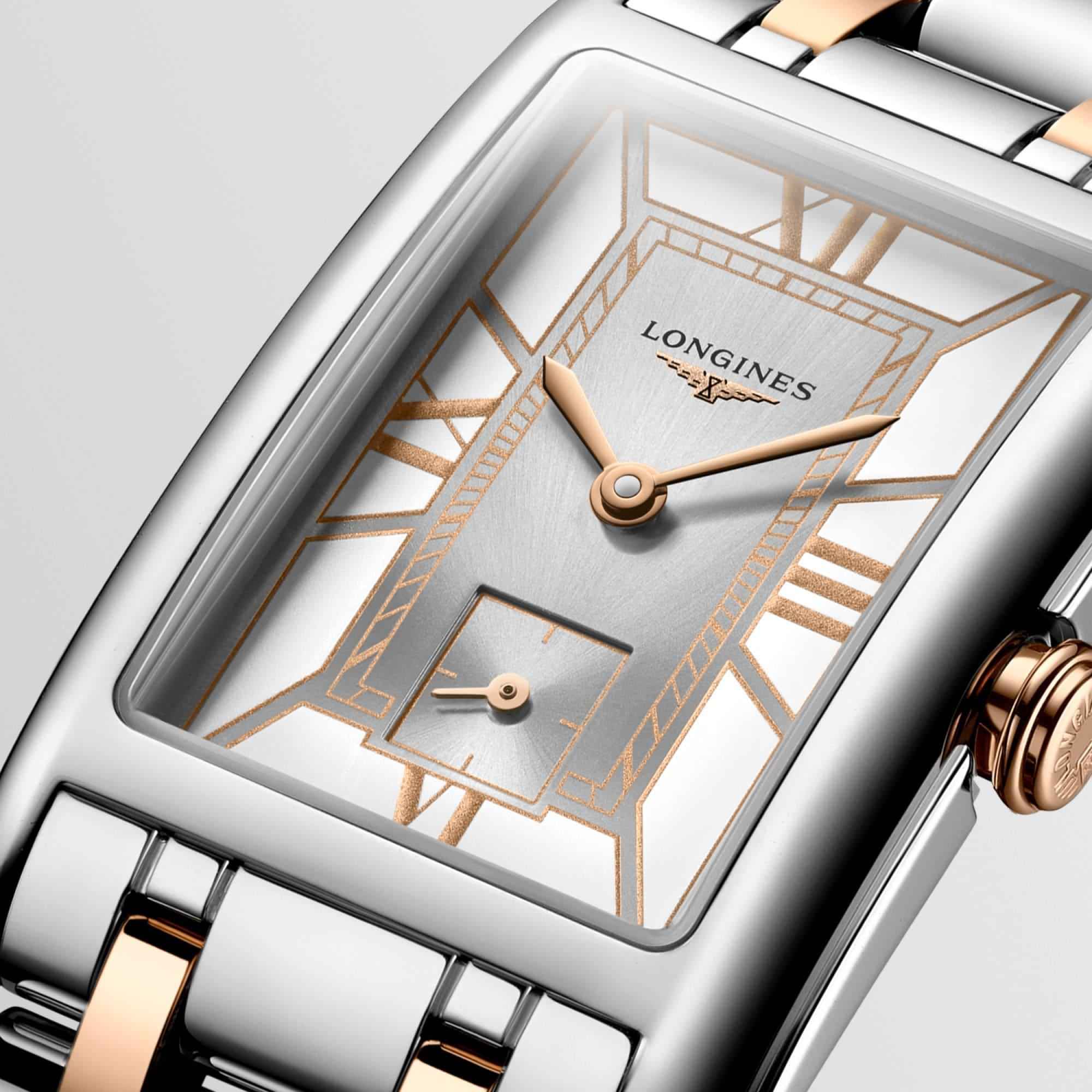 Orologio rettangolare: quadrante argento, indici oro rosa, cassa e bracciale acciaio