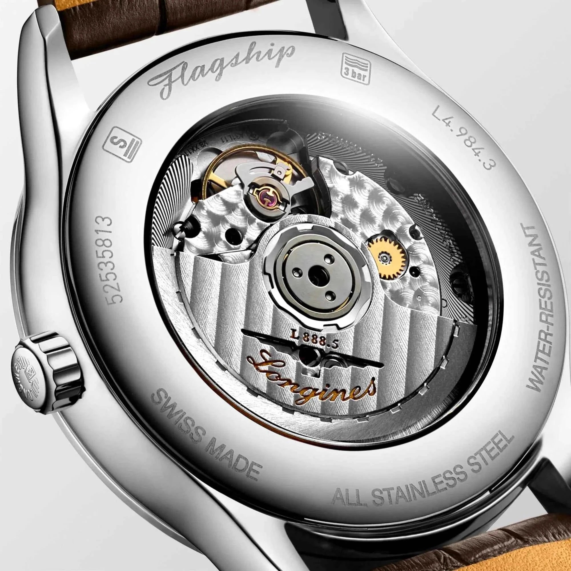 Orologio Longines con fondello a vista e movimento automatico, cassa acciaio
