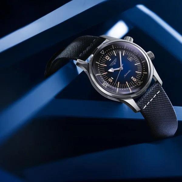 Orologio subacqueo Heritage Legend Diver: cinturino nero, quadrante blu, 42 mm