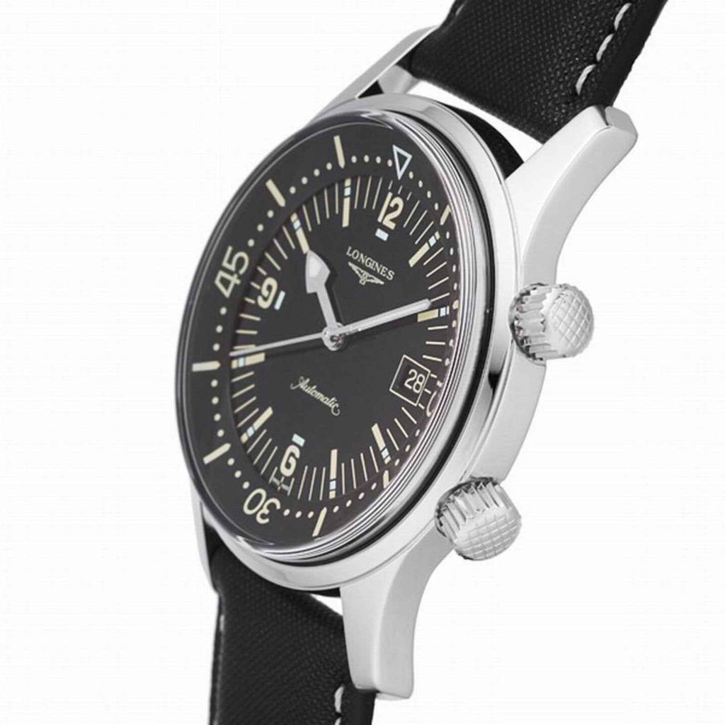 Orologio Longines Legend Diver con corona e pulsanti, quadrante nero e cinturino pelle nera