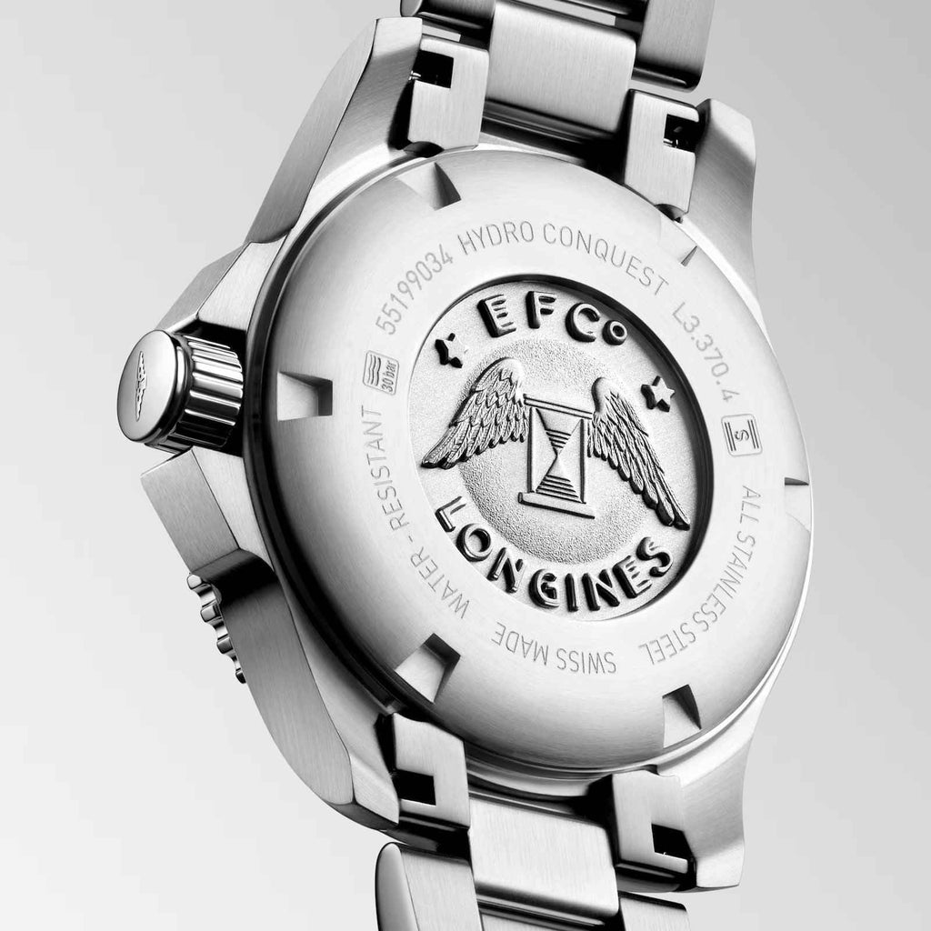 Fondello dell’orologio Longines con incisione Hydro Conquest e dettagli in acciaio