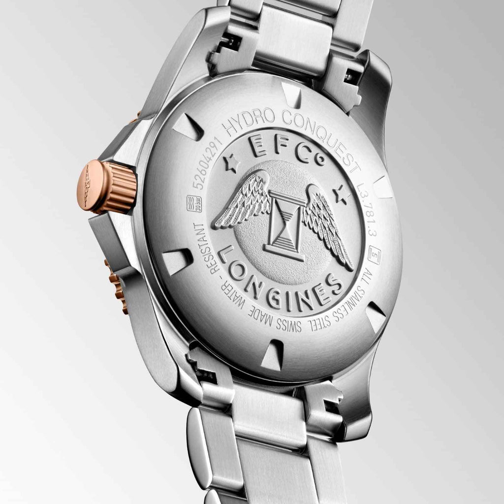 Fondello dell’orologio Longines HydroConquest in acciaio con incisioni e bracciale bicolore