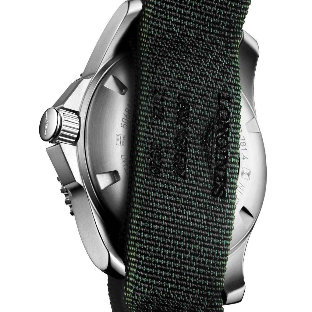 Orologio HydroConquest in acciaio con cinturino tessuto verde e corona laterale