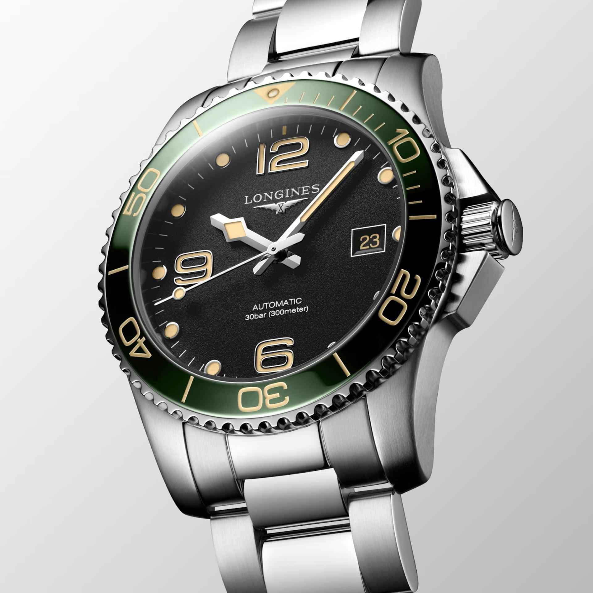 Orologio Longines Hydroconquest 41 mm nero automatico, lunetta verde e cinturino in acciaio
