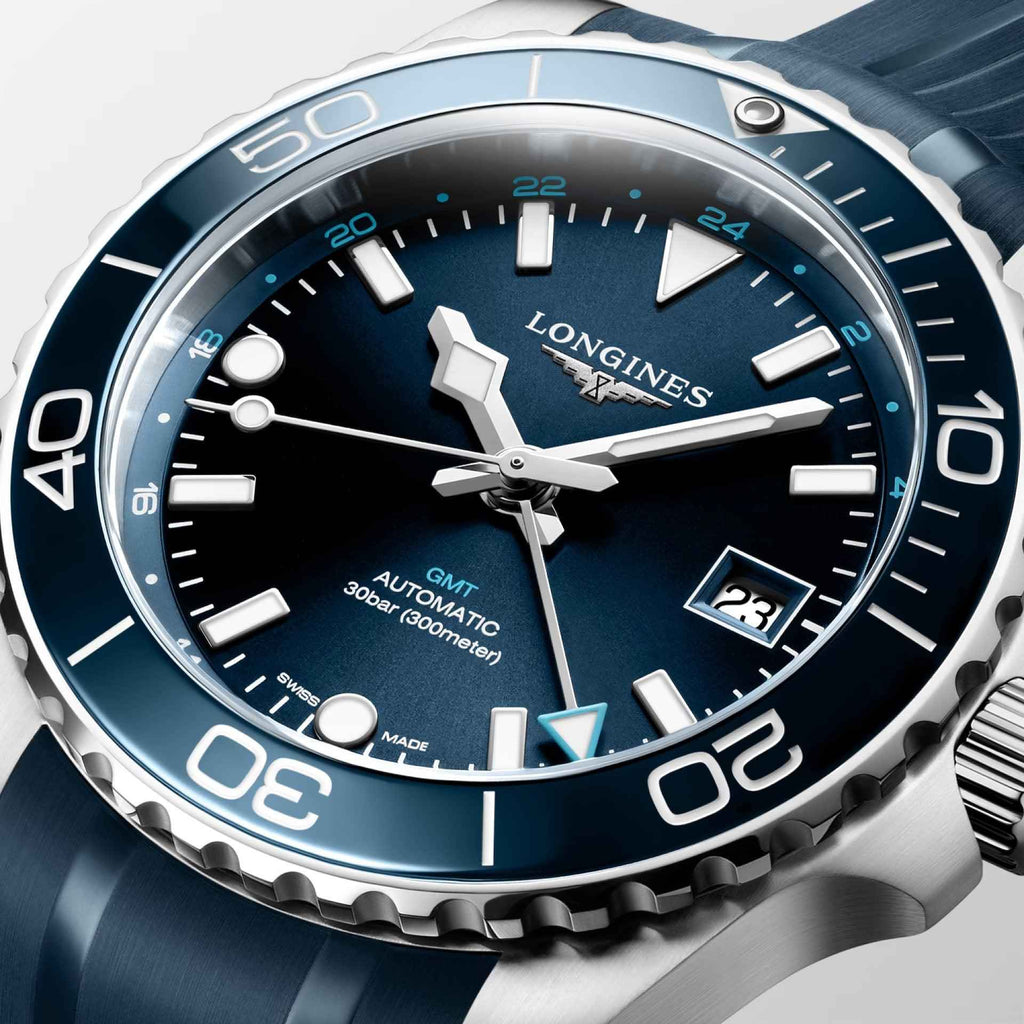 Orologio Longines Hydroconquest GMT: quadrante blu scuro, indici bianchi, datario 23