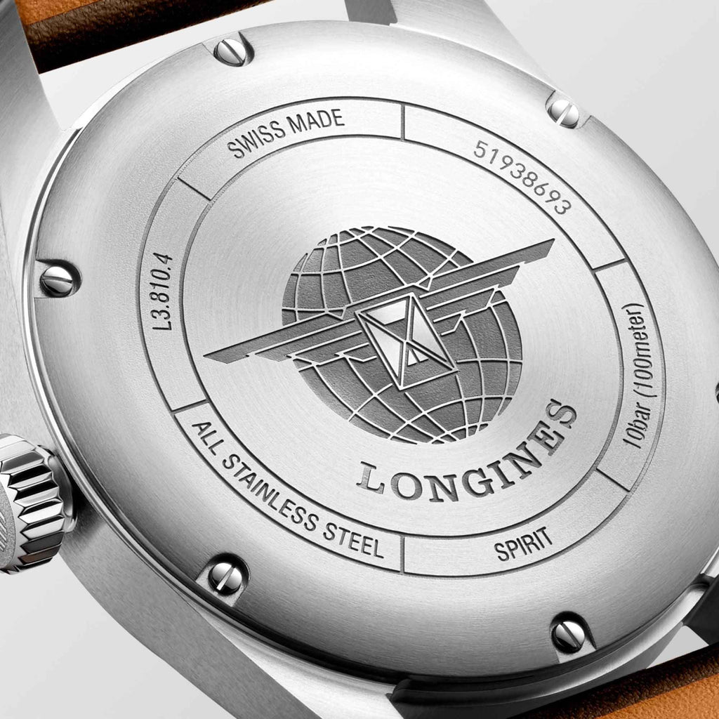 Fondello dell’orologio Longines Spirit in acciaio con incisione del globo e logo
