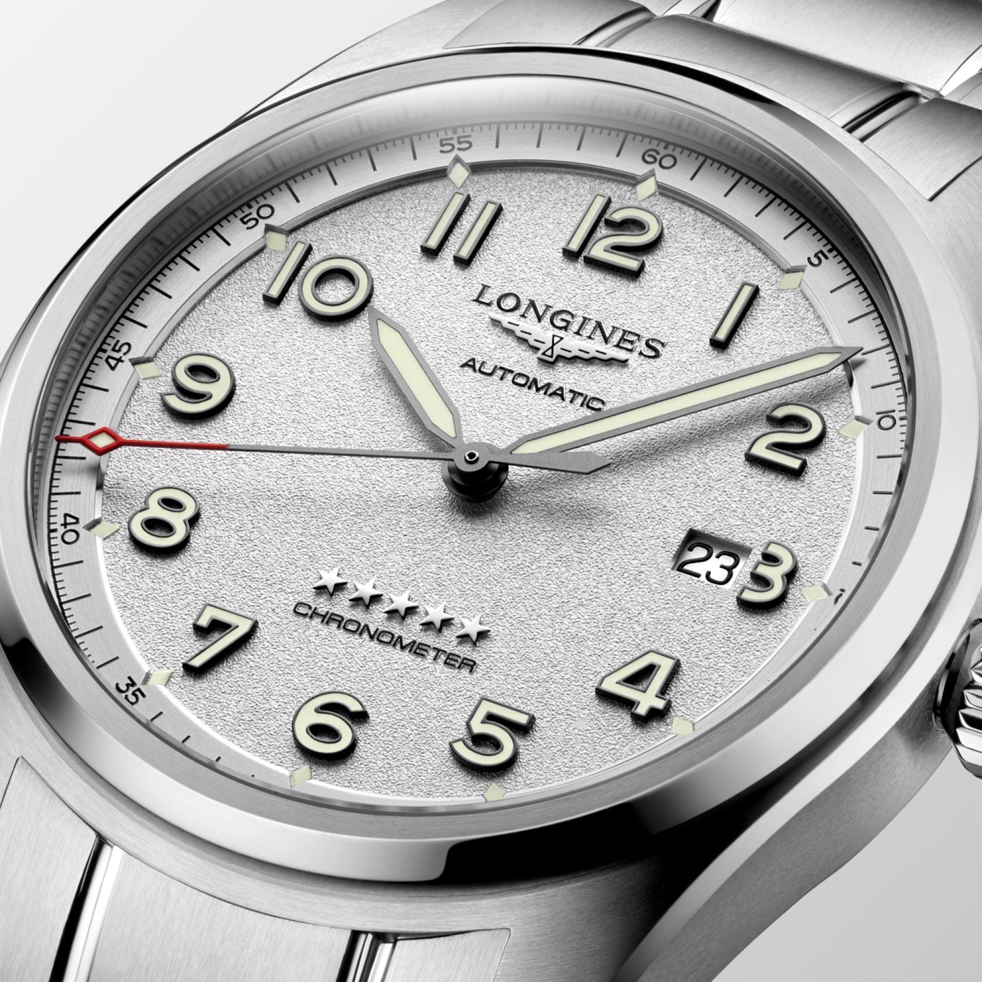 Orologio automatico Longines Spirit 42 mm argento con quadrante numeri e cassa in acciaio