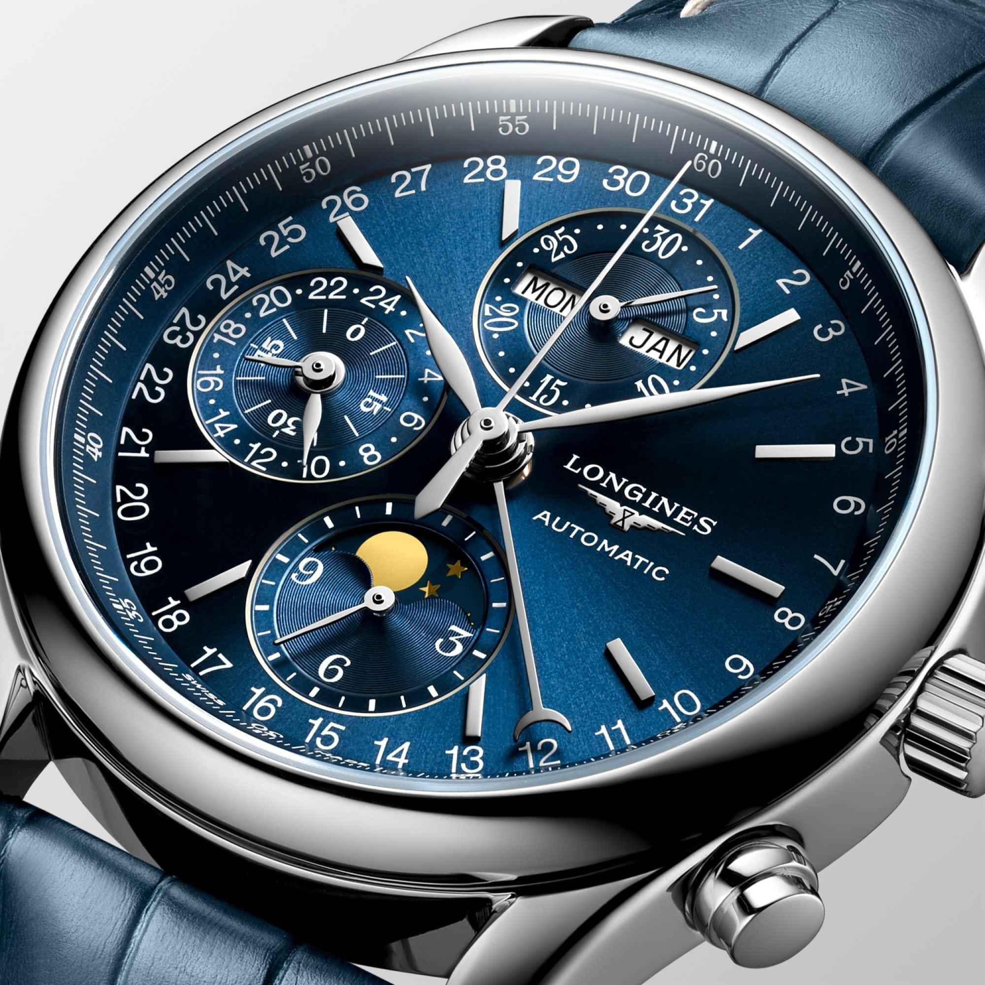 Orologio automatico con quadrante blu, lancette argentate e cinturino in pelle